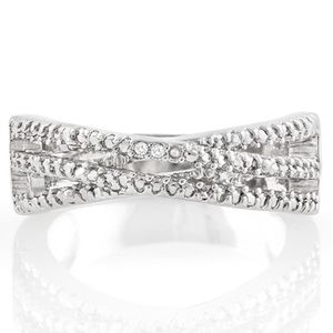 0.10ctw Genuine Diamond 14k White gf  Size 8